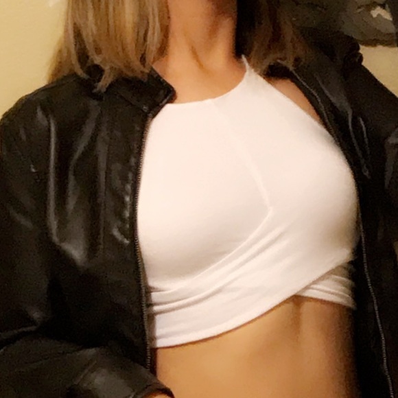 Tops - 2 for $15 🌟 Charlotte Russe Cropped Halter Top